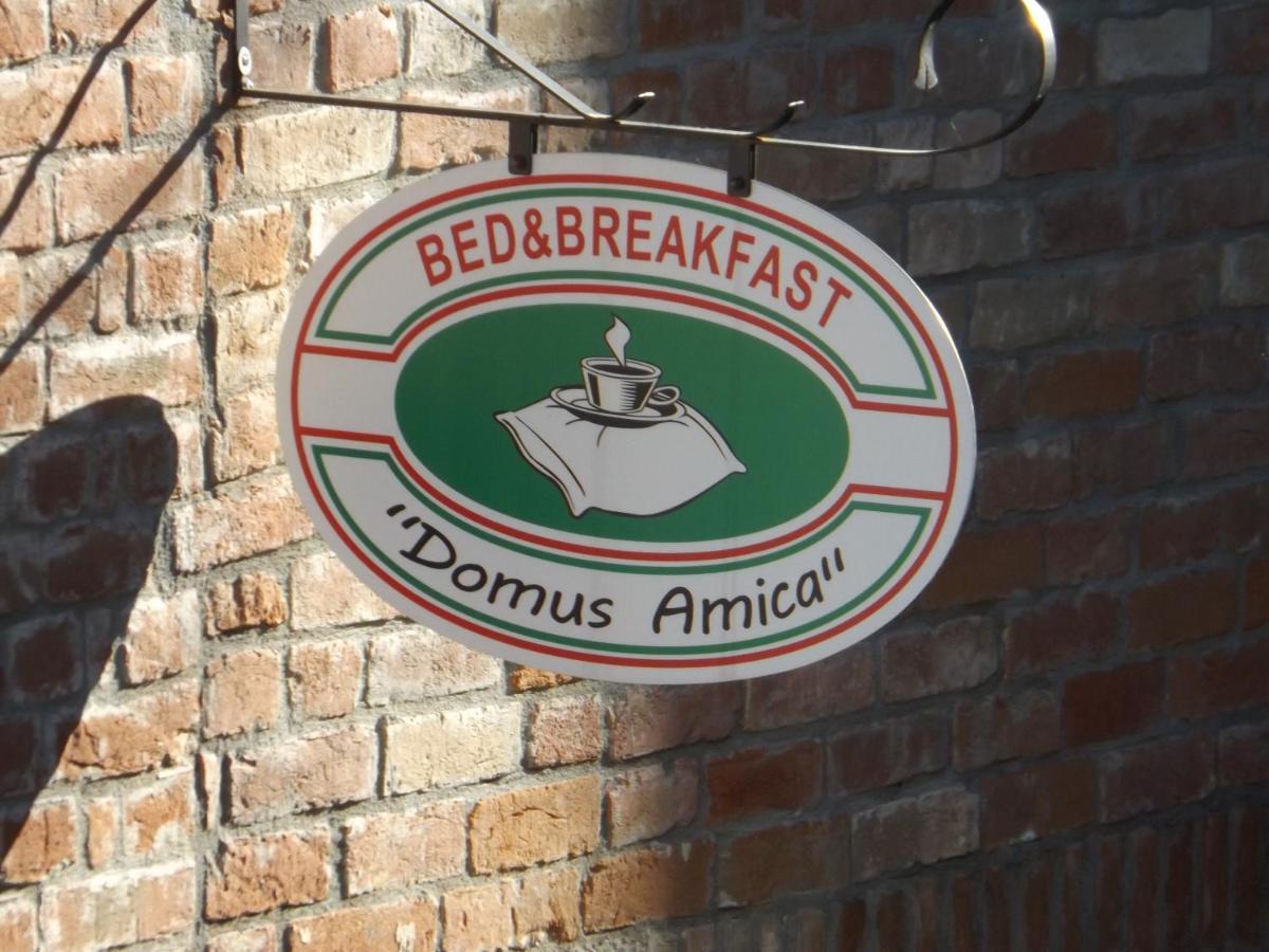 卢镇Domus Amica住宿加早餐旅馆 外观 照片